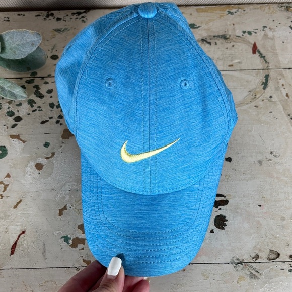 Nike > Vibrant Blue Hat with Yellow Swoosh M/L - Picture 5 of 5